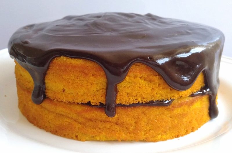 bolo de cenoura e laranja rápido