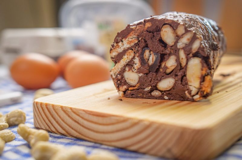 salame de chocolate mais saudável